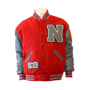 Blouson universitaire streetwear oversize pour homme avec manches en cuir PU, épaules tombantes, design urbain robuste - Product Image 1