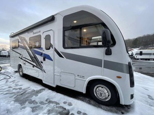 Autocaravana MINT CLASE A 2025 Thorz FREEDOM TRAVELER A24 | Camping | Todoterreno | Camper Van | RV - Product Image 3