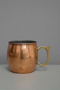 Taza de Cobre de Lujo con Textura Martillada para Beber Agua, Jugo, Cócteles, Elegante para Uso en Comedor, Cocina y Bar - Product Image 1