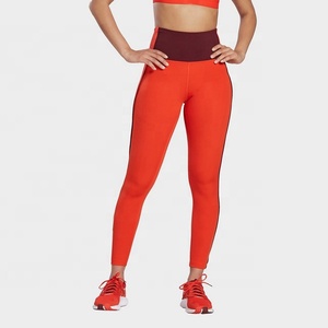 Leggings Capri Taille Haute pour Femme en Spandex-Polyester Doux, Élastiques, avec Contrôle du Ventre, Idéals pour la Course, le Cyclisme et le Yoga - Product Image 2