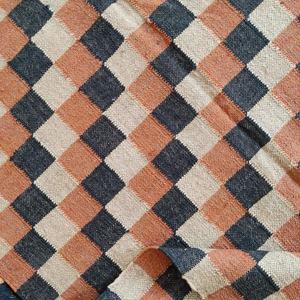 พรมคิลิมทำมือจากขนสัตว์ ทอแบบแบน ลายตารางเรขาคณิต พรมขนสัตว์ธรรมชาติสำหรับห้องนั่งเล่น - Product Image 3