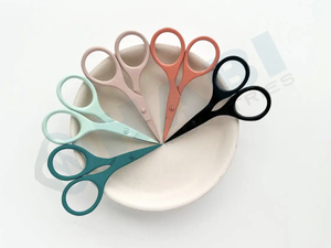 Tijeras de Manicura y Pedicura Rectas y Afiladas de Acero Inoxidable de Calidad Óptima, Duraderas, Color Personalizado - Product Image 6