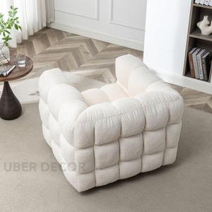 Chaise d'appoint Bubli Cubic Boucle Comfort conçue pour le salon ou la chambre à coucher - Product Image 3