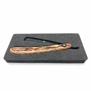 Rasoir à lame déployable The Buccaneer en bois vert - Product Image 6