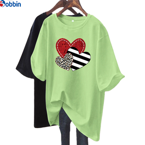 Camiseta de Mujer a Precio Económico con Logotipo Personalizado al por Mayor, Camisetas de Mujer Extra Grandes con Estampado de Amor de Verano, Cuello Redondo Holgado, Top de Mujer - Product Image 4