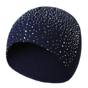 Gorros de Lana Personalizados al por Mayor con Logotipo, Gruesos, Cálidos, 100% Algodón, Jacquard Dobby, Bordado 3D, con Parche de su Marca - Product Image 2