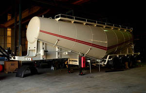 Venta al por mayor de remolques mezcladores de cemento de servicio medio para hormigón - Product Image 4