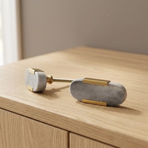 Pomo de Gabinete de Mármol con Tirador de Latón, Diseño Ovalado Moderno para Cajones y Armarios, Tirador de Muebles Ecológico y Duradero - Product Image 3