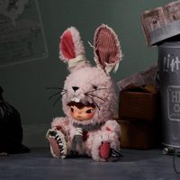 Figurine en peluche authentique Pop Mart Hirono Little Hare 23 cm (9 pouces) – Pendentif porte-clés en PVC souple, accessoire de sac, cadeau