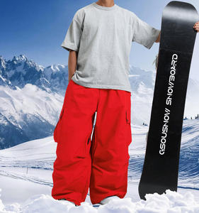 Pantalon de ski cargo rouge imperméable pour homme, coupe ample, jambe large, isolation synthétique, avec poches et fermeture boutonnée - Product Image 4
