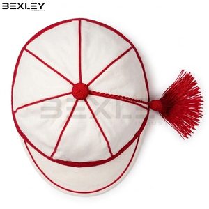 Gorras de Graduación Clásicas con Borlas y Ribetes Rojos, Gorras de Honor de Terciopelo Blanco Vintage para Equipos Deportivos Escolares - Product Image 2