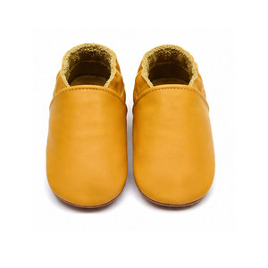 Zapatos de cuero para bebé de nuevo diseño, suaves, ligeros y cómodos para caminar, calzado para uso diario informal. - Product Image 1