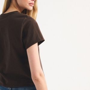 T-shirt court personnalisé pour femme, manches courtes, col rond, en coton, coupe classique, décontracté, pour l'été, imprimé éco-responsable, fournisseur OEM ODM - Product Image 2