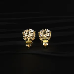 Boucles d'oreilles clous solitaires en diamant taille ronde Lotus Radiance, boucles d'oreilles clous traditionnelles en diamant, boucles d'oreilles clous haut de gamme d'Inde - Product Image 5
