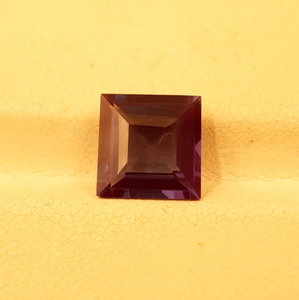พลอยอเล็กซานไดรต์เพาะเลี้ยงในห้องปฏิบัติการ, 2.50 กะรัต ทรงเหลี่ยม, 8x8x4 มม. - Product Image 6