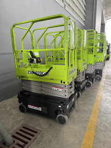 Plataforma elevadora de tijera/lanzadera hidráulica Genie GS3246 2024 para trabajos aéreos, tipo Crawler, con componente central - Product Image 5