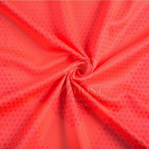 Tenues de football en gros avec logos et couleurs personnalisés, conçues pour les écoles, les clubs et les équipes professionnelles - Product Image 6