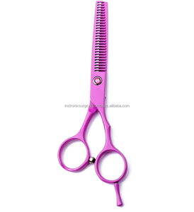 Ciseaux de coiffure professionnels de 6 pouces en acier inoxydable de haute qualité pour la coupe et l'effilage des cheveux avec repose-doigts OEM ODM personnalisés - Product Image 6