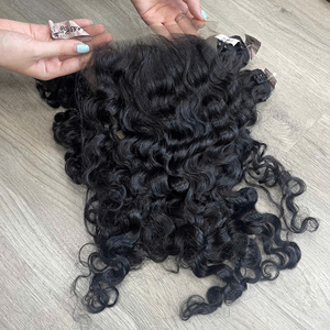 Lot de Cheveux Naturels Bouclés Noirs et Cheveux Raides en Dentelle, Cheveux Humains Vietnamiens de Haute Qualité, Super Double Drawn, Prix de Gros - Product Image 5