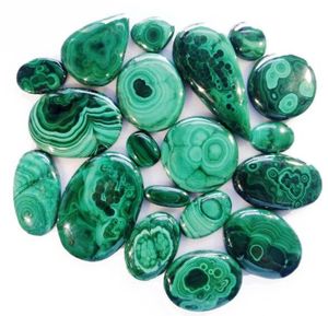 En gros, pierre précieuse naturelle de malachite verte, paire de cabochons à taille rose et ovale, pierre brute, cristal de guérison avec jeu de couleurs - Product Image 1