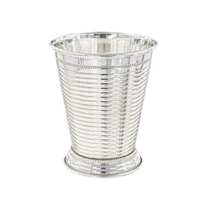 Gobelet Julep en laiton fait main finition or – Élégant accessoire de bar en métal pour cocktails, idéal pour la maison et les événements - Product Image 4