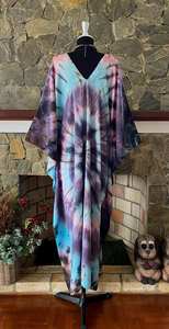 ชุดเดรสคาฟทันผ้าเรยอนลายไทไดสไตล์ไซเคดีลิก ชุดลำลองสไตล์โบฮีเมียนสำหรับใส่ไปเที่ยวพักผ่อน ทรงหลวมพลิ้วไหว เสื้อผ้าผู้หญิง - Product Image 3