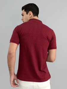เสื้อโปโลชายสีแดงพิมพ์ลาย แขนสั้น ผ้าถักเนื้อฝ้าย ระบายอากาศได้ดี ทรงปกติ ติดกระดุม ดีไซน์สำหรับใส่ในชีวิตประจำวัน - Product Image 2