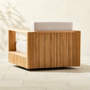 Fauteuil de salon d'extérieur pivotant en teck massif avec panneau à rainures et coussins - Product Image 4