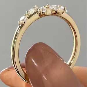 Bague en or massif 14 carats avec diamant de laboratoire taille marquise et motif feuille d'arbre pour femme, cadeau de mariage raffiné pour petite amie - Product Image 4