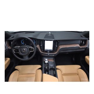 Volvo XC60 B6 Ultimate 2023 avec conduite à gauche, boîte automatique, sièges en cuir, caméra de recul - 34 648 km - Product Image 6