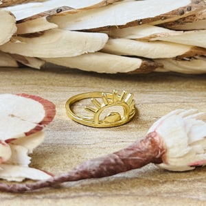 Bague Soleil Bohème en Laiton Plaqué Or 18 carats pour Femme, Bijou Céleste Délicat et Unique, Vente en Gros/OEM/ODM - Product Image 2