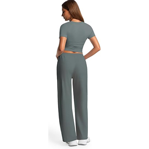ชุดเซ็ตเสื้อผ้าสตรีแบบมินิมอลสองชิ้นสำหรับใส่ทุกวัน - Product Image 4