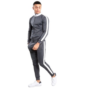 Automne hiver 100% Polyester hommes Slim Fit survêtement d'entraînement survêtement personnalisé surdimensionné deux pièces à capuche pantalons ensembles pour le printemps - Product Image 1