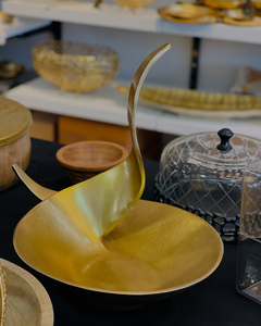 Bol de service élégant en aluminium moulé pour les repas quotidiens à la maison, améliorant la présentation des plats grâce à un design métallique moderne - Product Image 3
