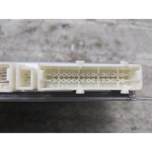 ECU และโมดูลคอมพิวเตอร์มือสองสำหรับรถยนต์ซีรีส์ 3 รุ่น A0375455732 - Product Image 4