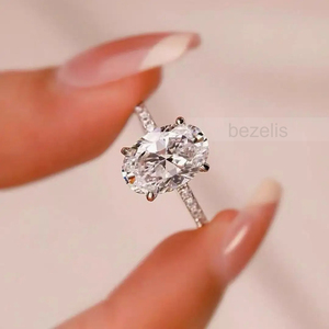 Precioso Anillo de Diamantes de Corte Ovalado Alargado con Diamantes Sostenibles Cultivados en Laboratorio, Engastados en Oro Rosa con Micro Shank - Product Image 3