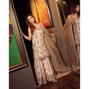 Belle fête porter robe de bal haut avec Fancy Sharara et Dupatta - Product Image 3