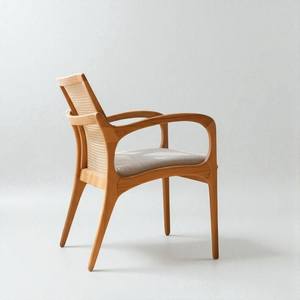 เก้าอี้ทานอาหารไม้สักแท้พร้อมพนักพิงหวาย เบาะหุ้มเบาะน้ำหนักเบาเป็นมิตรกับสิ่งแวดล้อม สำหรับเฟอร์นิเจอร์ร้านอาหารและโรงแรม - Product Image 4