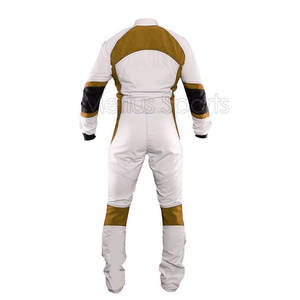 Traje de Paracaidismo Duradero con Paneles Elásticos y Cierre Seguro para Uso Activo, Traje de Paracaidismo de Alto Rendimiento - Product Image 3