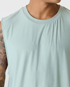 เสื้อกล้ามผู้ชายดีไซน์คลาสสิก เสื้อเชิ้ตแขนกุดลำลอง สวมใส่สบายในฤดูร้อน คุณภาพดี สวมใส่สบาย ทรงสวย ผ้าถัก แห้งเร็ว - Product Image 6
