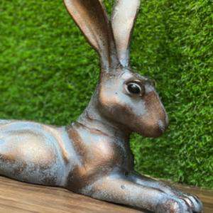 รูปปั้นกระต่ายทองแดงโบราณทำมือ ของตกแต่งบ้านสำหรับเทศกาลอีสเตอร์ ของประดับตกแต่งสวน - Product Image 3