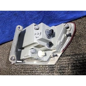 ไฟท้ายรถจี๊ปแกรนด์เชโรกีมือสอง ซ้าย รุ่น P68110001AC - Product Image 4