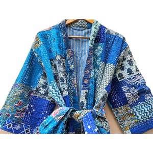 Veste kimono vintage en coton thermique style bohème Khambhadiya Kantha pour femmes, robe ethnique à patchwork brodée à la main, séchage rapide - Product Image 4