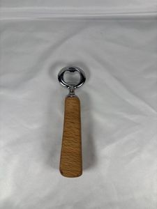 Ouvre-bouteille élégant en acier inoxydable et bois, écologique, 4 pouces, articles de bar de qualité pour les barmans et les commerçants en Inde - Product Image 2