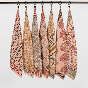 Meilleures bandanas bohèmes de luxe en coton Bagru, foulards pour le cou et les mains, accessoires capillaires vintage, pour l'été et les voyages, écologiques et respirants - Product Image 1