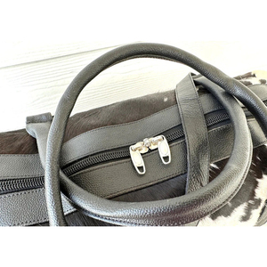 Bolsa de Viaje de Cuero Vacuno Estilo Personalizado con Cierre de Cremallera, Ecológica, Capacidad de 77L+, Unisex - Product Image 5