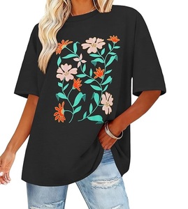 Camiseta de Mujer de Algodón 100% con Estampado de Nuevo Diseño, Manga Corta, Cuello Redondo, Hombros Caídos, Estilo Casual, de Bangladesh - Product Image 1