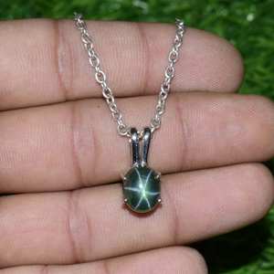 จี้แซฟไฟร์สีเขียววินเทจ แซฟไฟร์รูปดาวธรรมชาติ เงินแท้ 925 เครื่องประดับอัญมณี สร้อยคอสำหรับผู้หญิง - Product Image 3