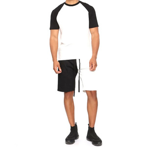 T-shirt pour homme à manches raglan noir et blanc, col rond, coupe classique, couleur unie, tricoté, style décontracté, design uni - Product Image 1