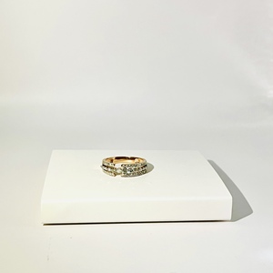 Anillo de Compromiso de Diamantes Naturales de Lujo en Oro Rosa de 14K para Mujer, Corte Brillante, Diamantes Laterales Rellenos, Color H, Modelo LILABA ENTERPRISE - Product Image 1